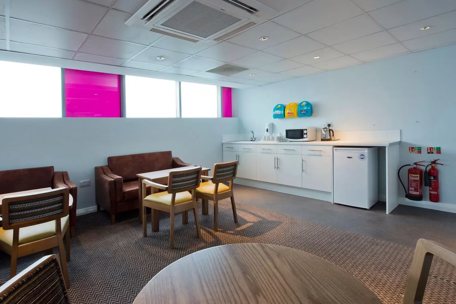 Premier Inn Heathrow Airport Terminal 4 2