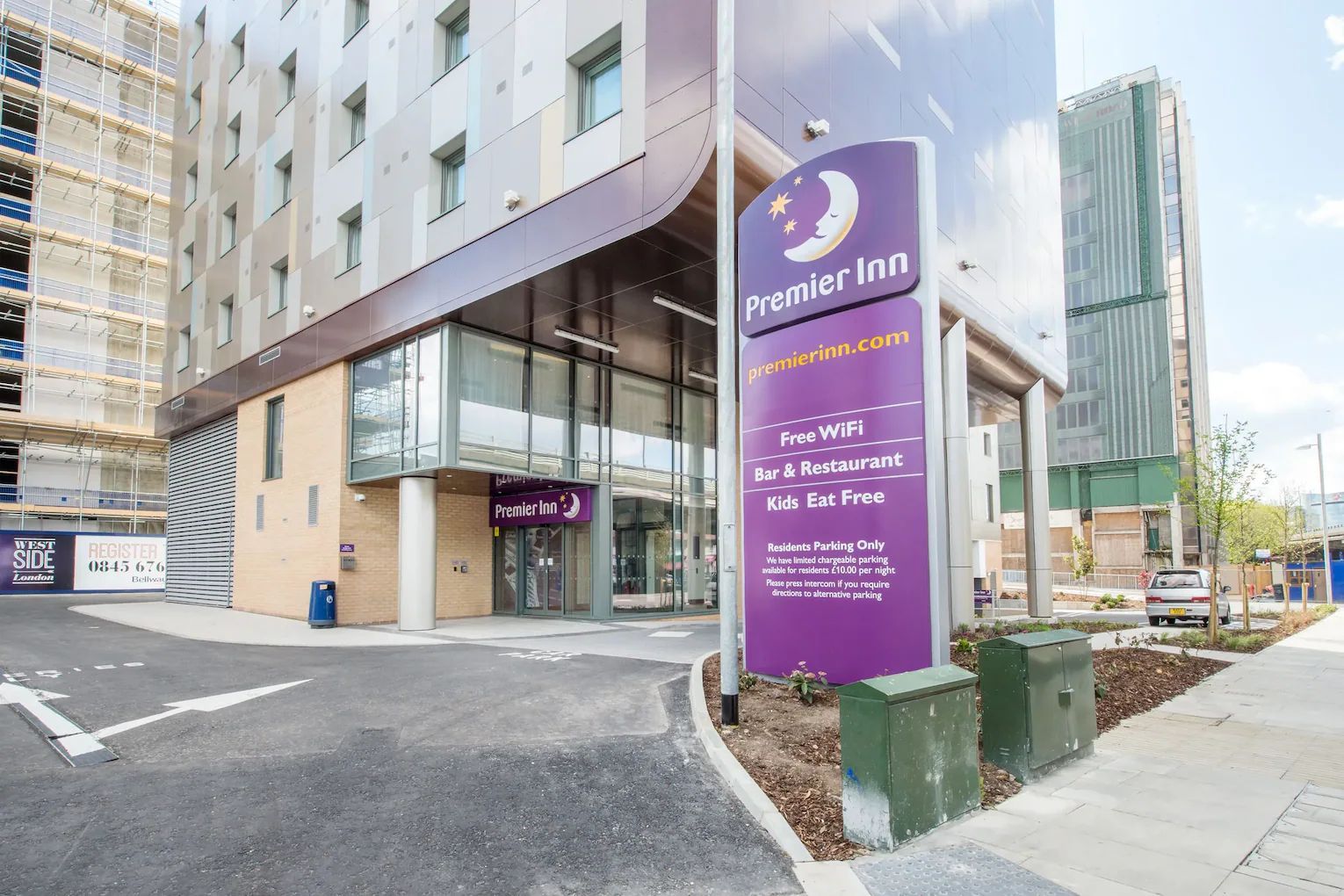 Premier Inn London Brentford 3