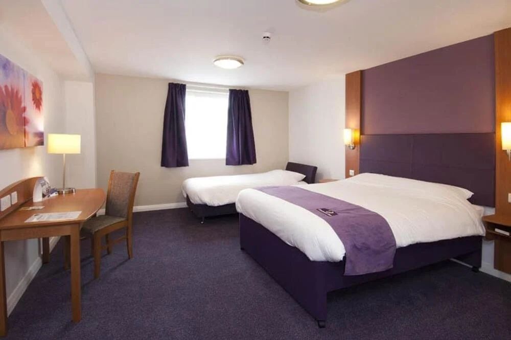 Premier Inn London Putney Bridge 2 Premier Inn London Putney Bridge 2