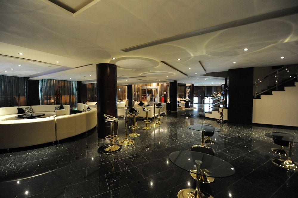 Rive Hôtel 3 Rive Hôtel 3