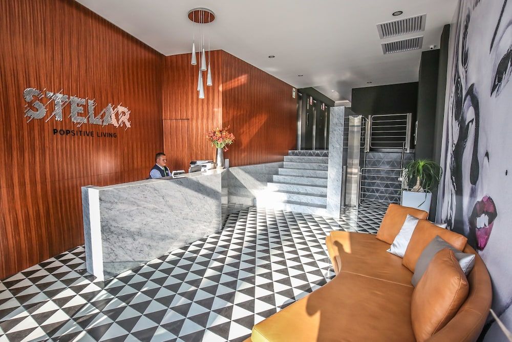 Trendy Host Stelar Miraflores 2