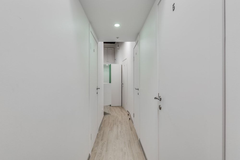 Travelto Grivtsova 3