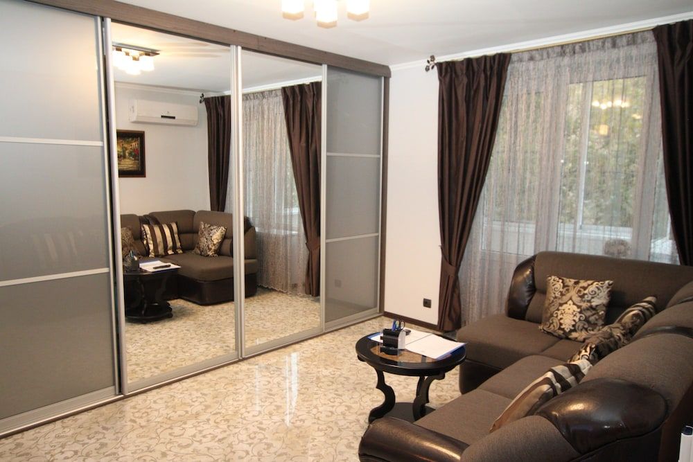 TVST Apartments Bolshoi Kondratievskii