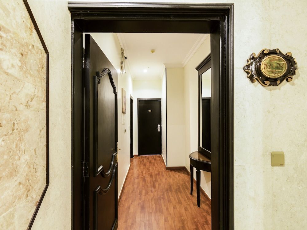 OYO 131 Al Hamra Palace AlJawazat Branch 3