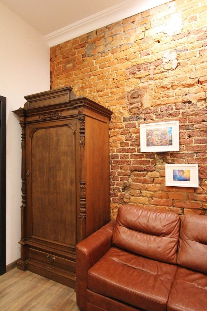 Cohome Apartment Lomonosova 24 2