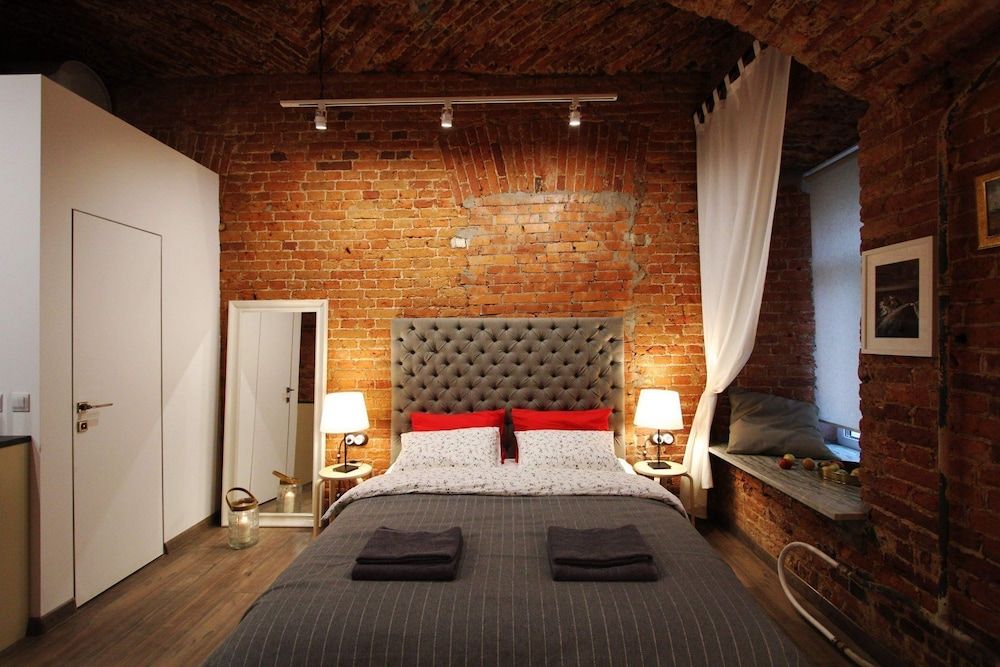 Cohome Design Studio on 24 Lomonosova st 3