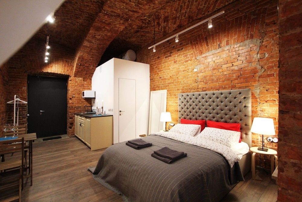 Cohome Design Studio on 24 Lomonosova st