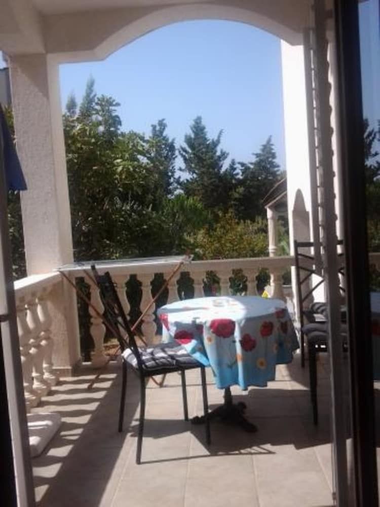 Hot beat of sea in area apartments - Adults Only