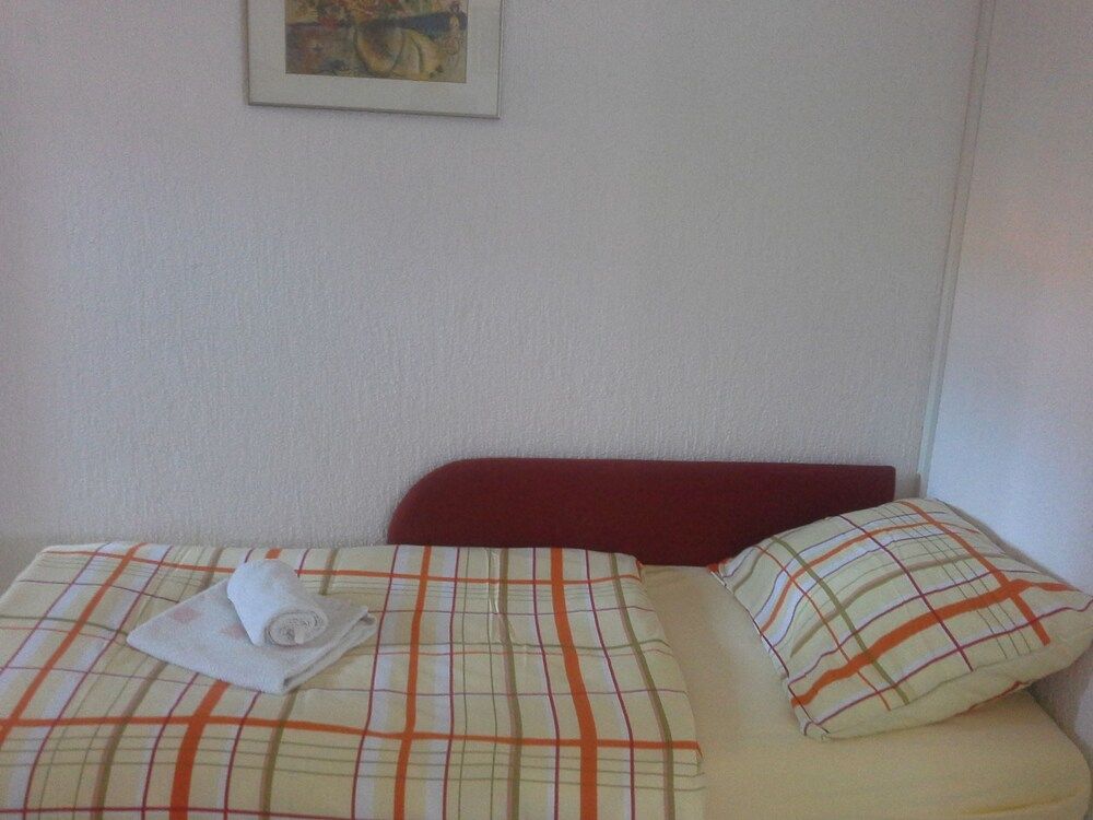 Hot beat of sea in area apartments - Adults Only 3