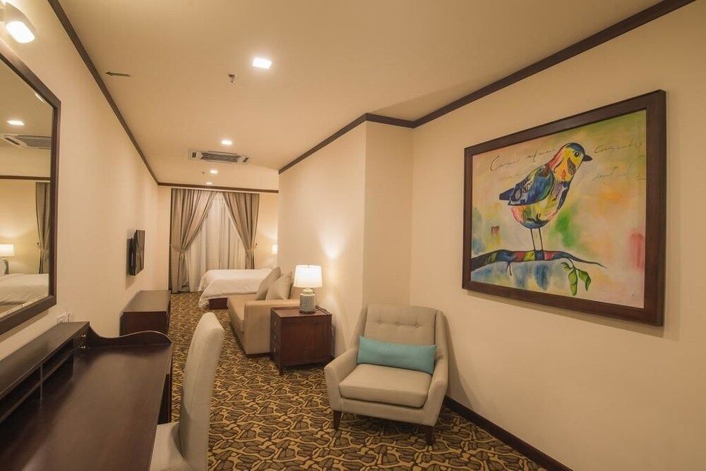 The Platinum Hotel & Suites 2