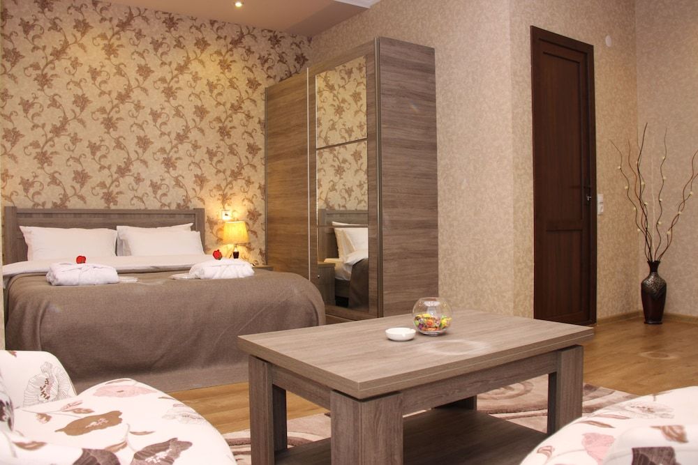 Hotel Monopoli Kutaisi 1