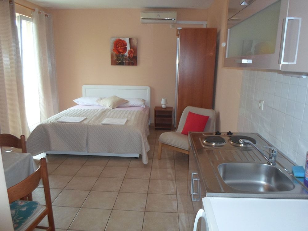 Apartmani Golic 2