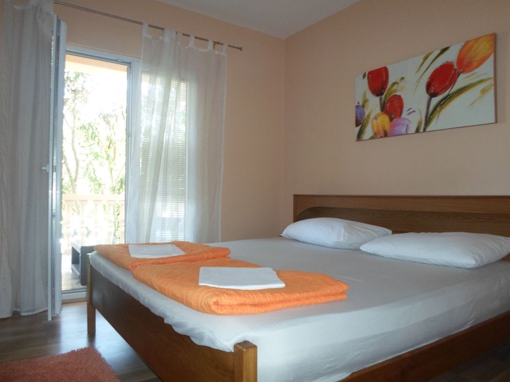 Apartmani Golic 3