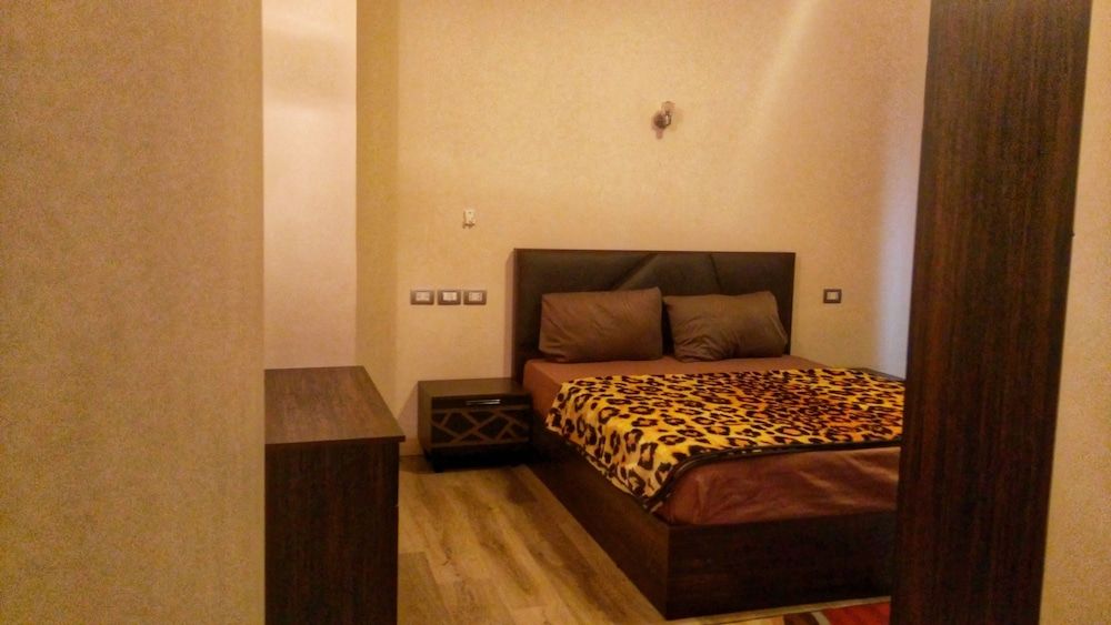 Village Comfort Studio 2