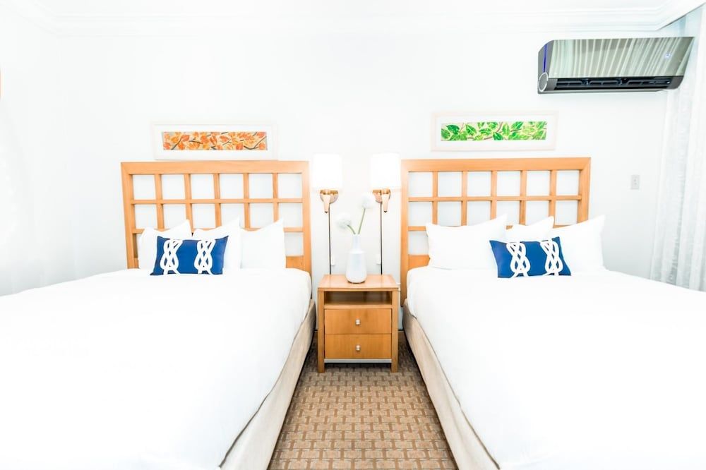 427 Pelican Studio 3