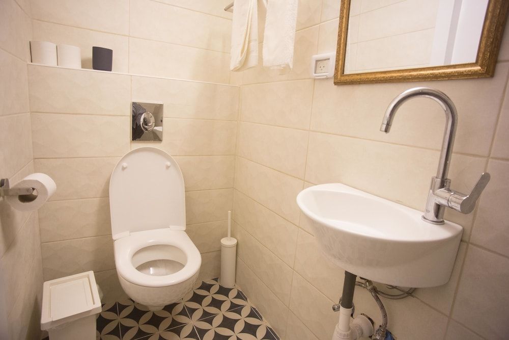 JI apartments (Jonathan Hotel chain) 3