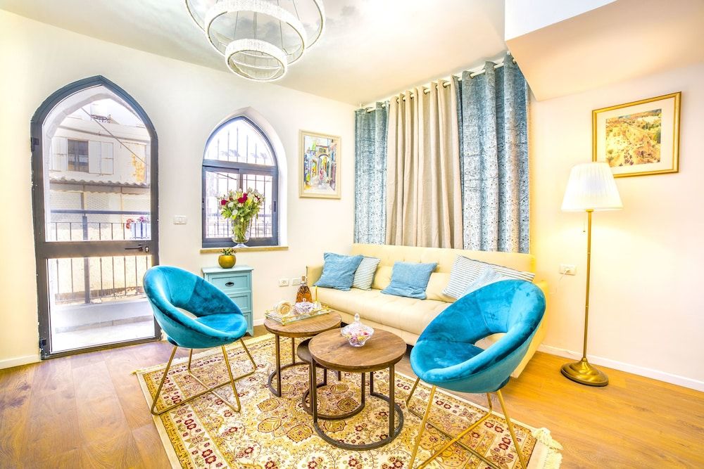 JI apartments (Jonathan Hotel chain) 1