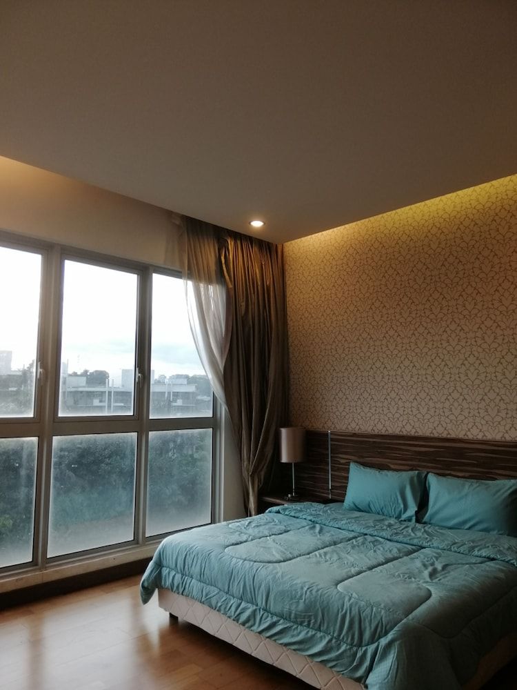 Upper View Regalia Suites & Residences 3