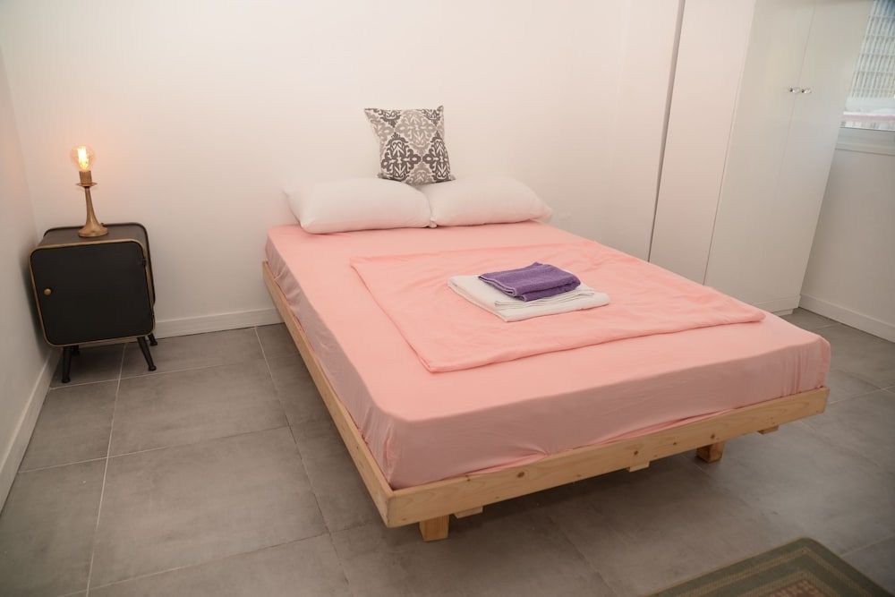 Rooftop Apartment Overlooking Rothschild 3