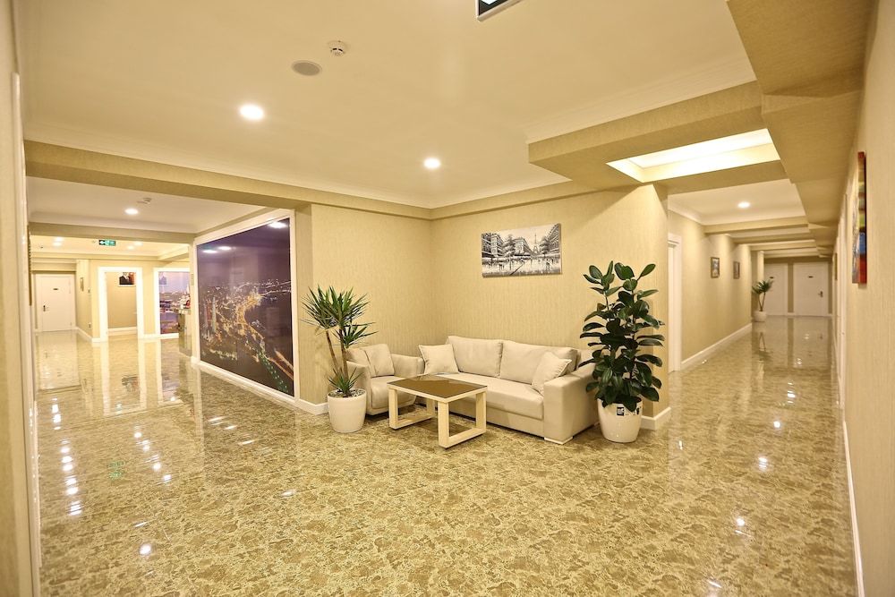 Rusel Hotel 2