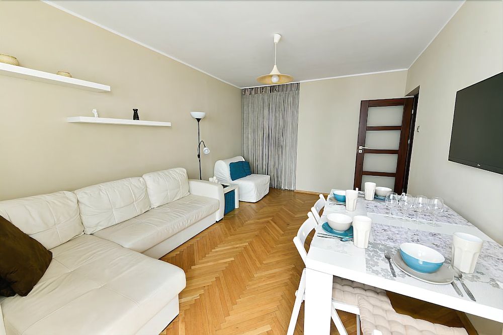 Balticrent  - Plac Grunwaldzki 20 1