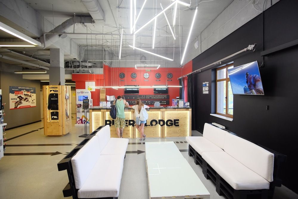 Riders Lodge Hotel 3