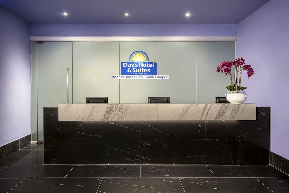 Days Hotel and Suites Fraser Business Park KL 3