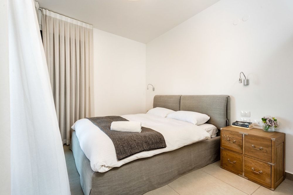 Sea N' Rent - Levontin 30 3 Sea N' Rent - Levontin 30 3