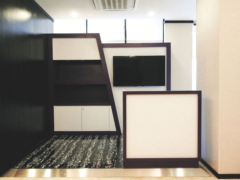 Gloria Residences Ion Delemen 3