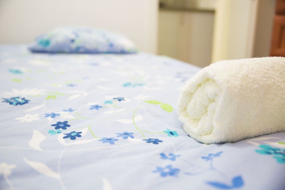 Diamond Exchange Flats 3