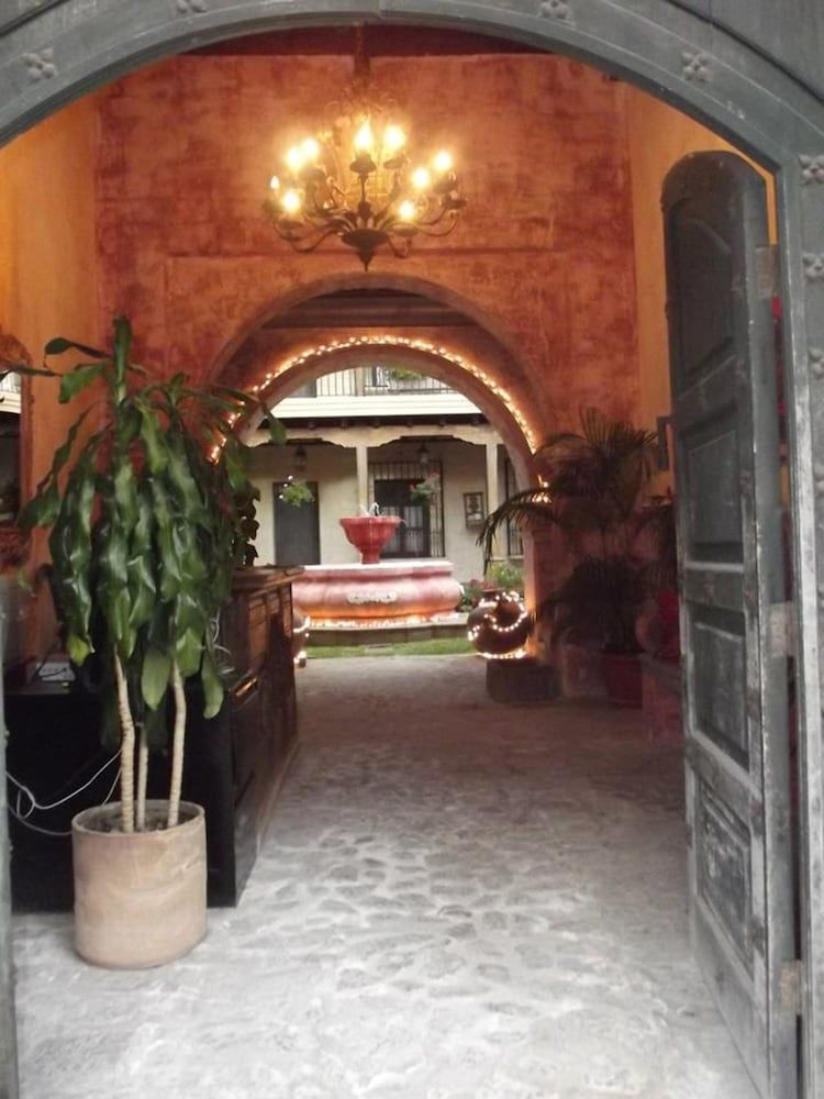 Hotel La Casona de Antigua 1