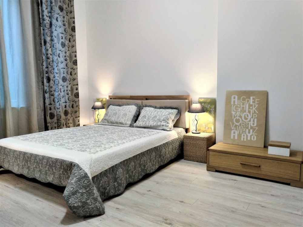 Baratero City II Apartment 2