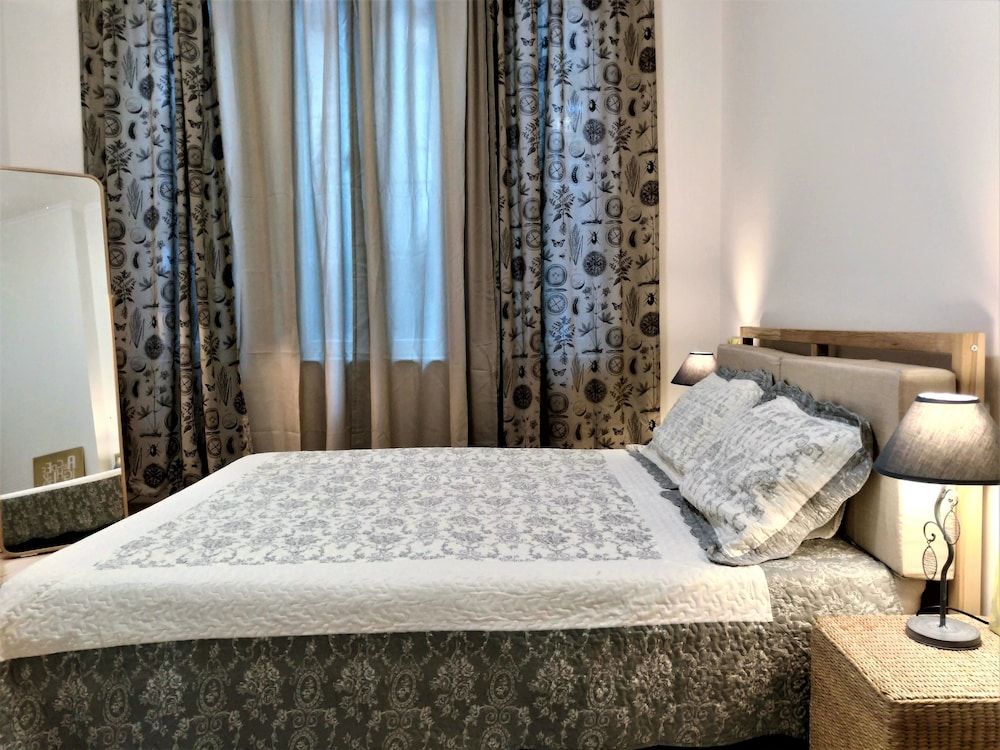 Baratero City II Apartment 3