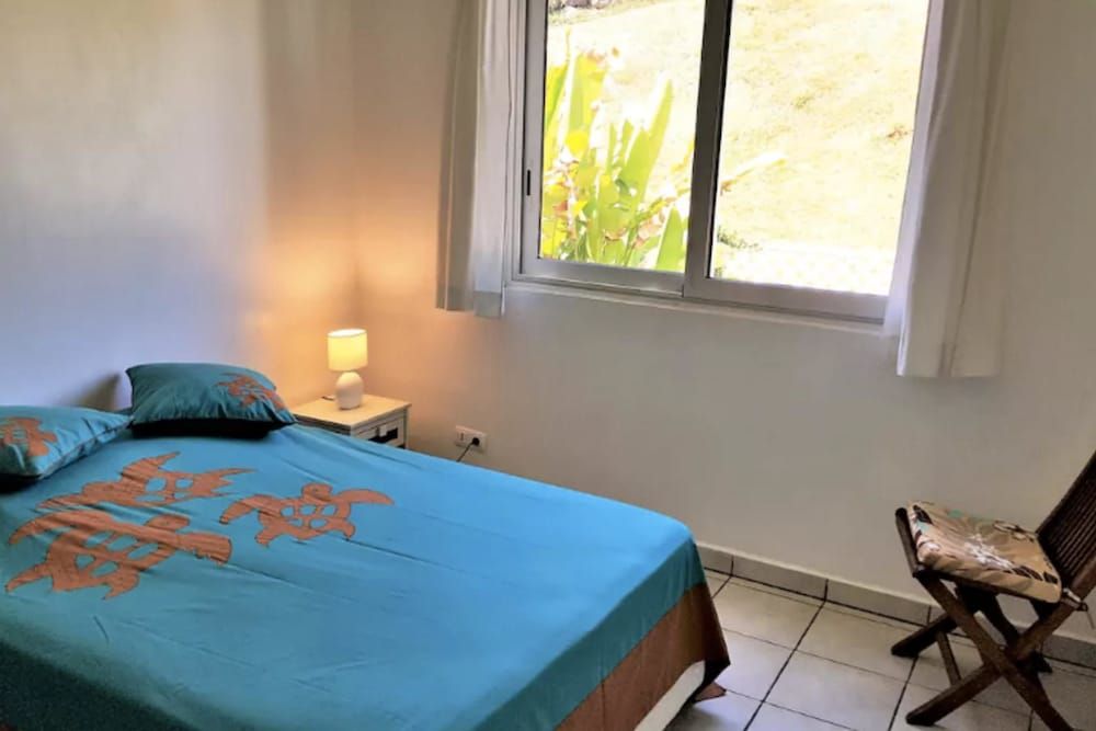 F2 Manureva Iti Apartment 1 2