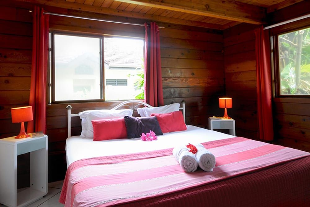 Villa Maharepa Beach by Enjoy Villas Villa 3 2