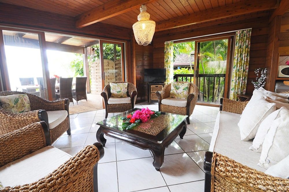 Villa Maharepa Beach by Enjoy Villas Villa 3