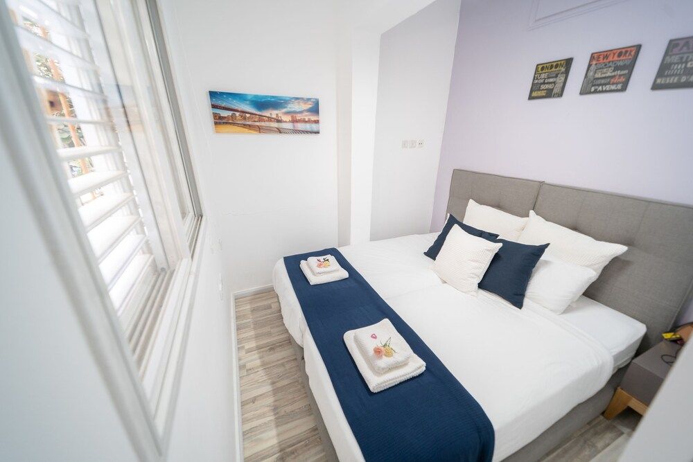 5 min from Hilton beach - 2 bedrooms 2