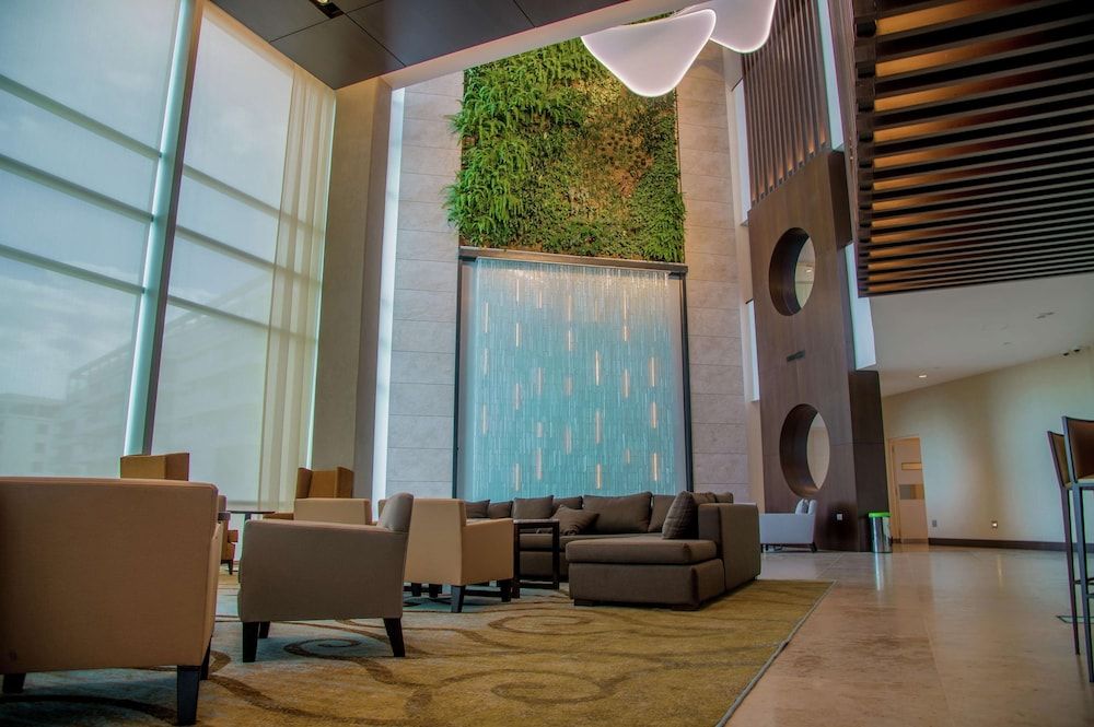 Hilton Pilar 4 estrellas en Pilar