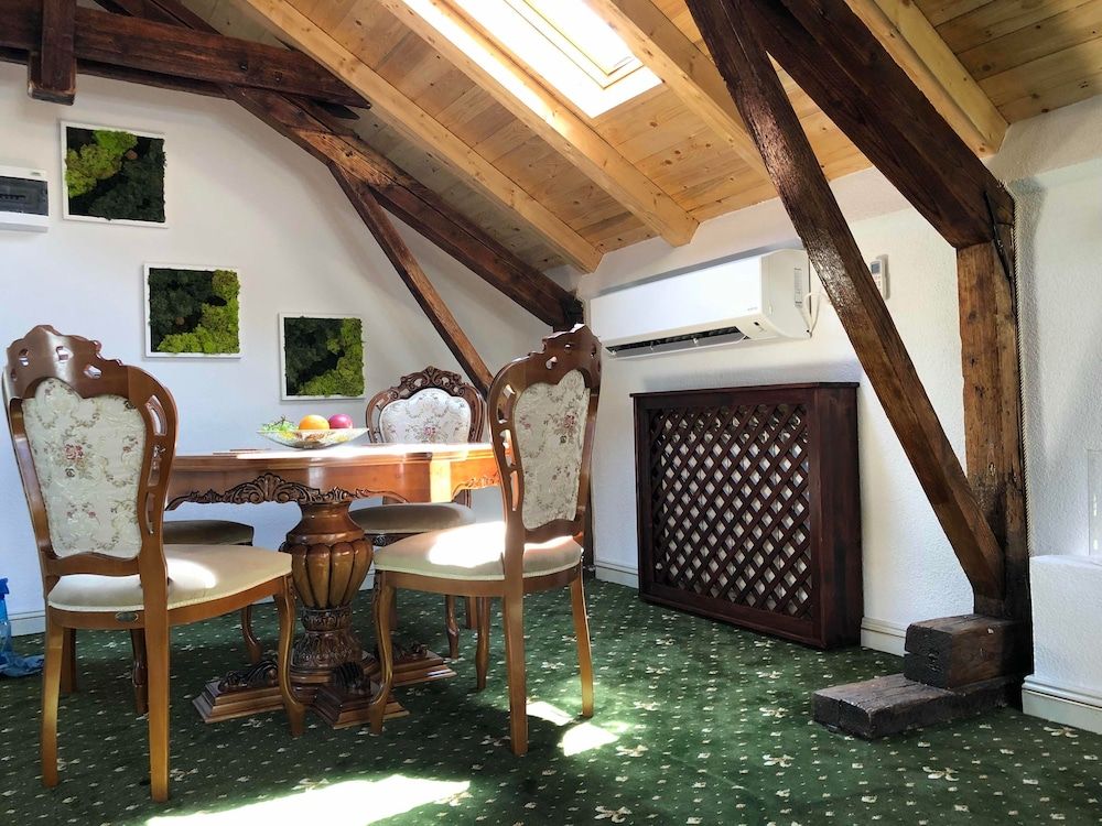 Jumeirah Royal apartments 2