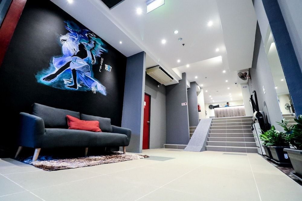 Hotel 1887 The New Opera House 1