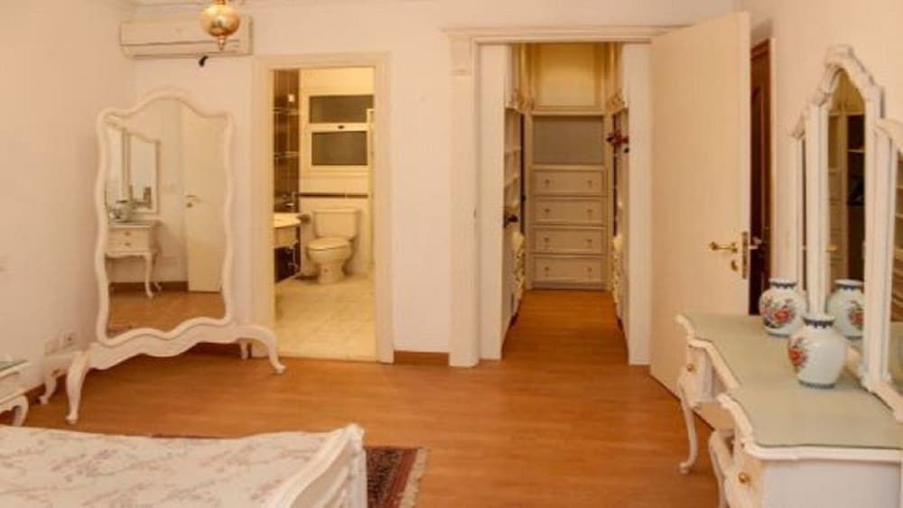 Alexandria house Mohamed Naguib 3