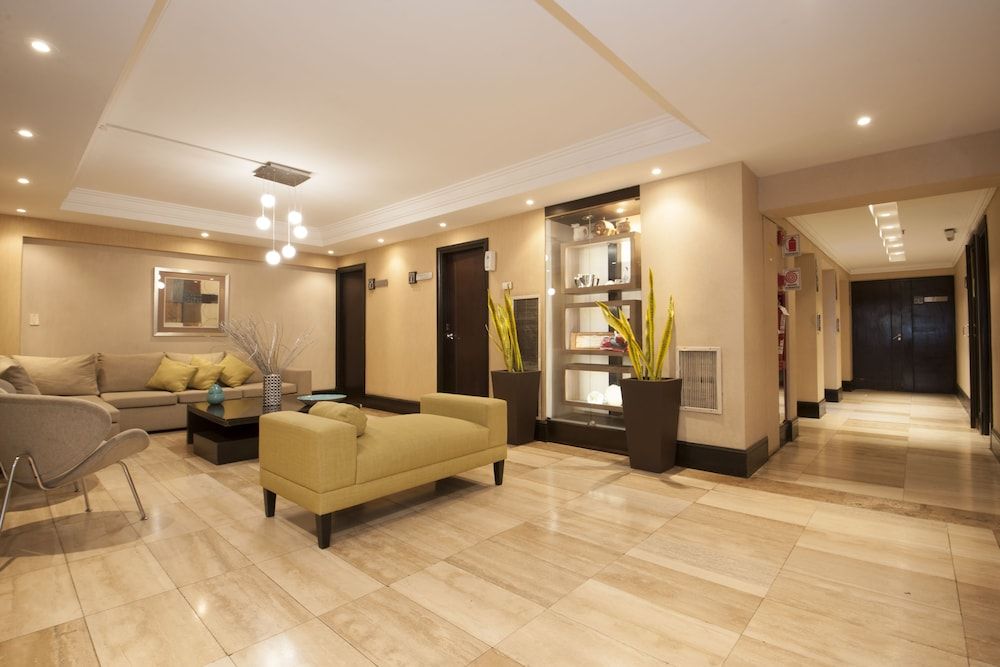 Premium Tower Suites 3