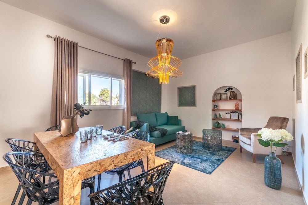 Elegant & Modern 3BR  in Jerusalem 1