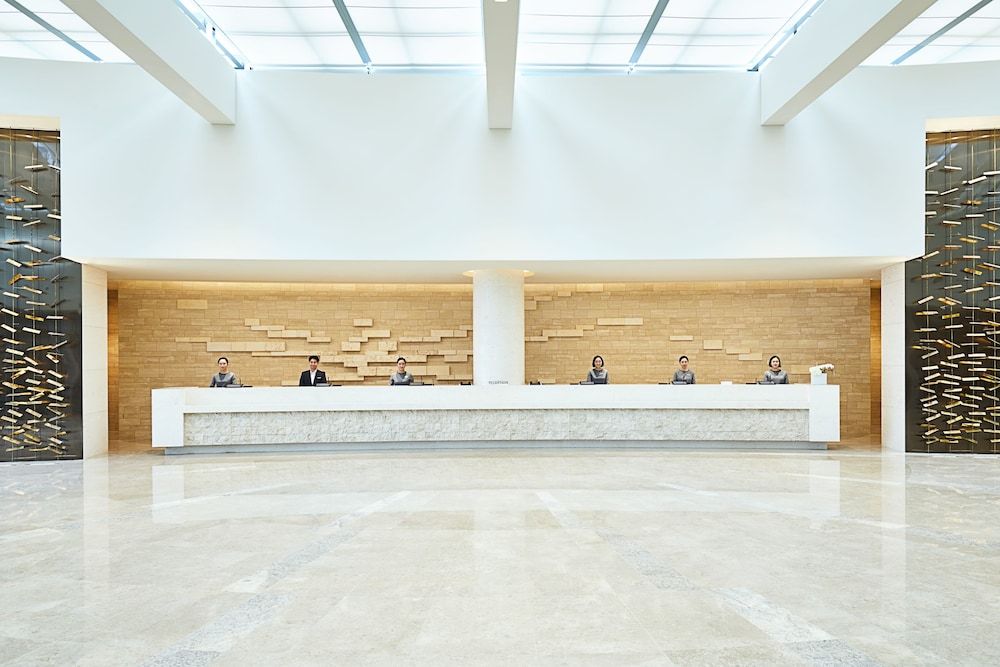 Landing Jeju Shinhwa World Hotels & Resorts 2