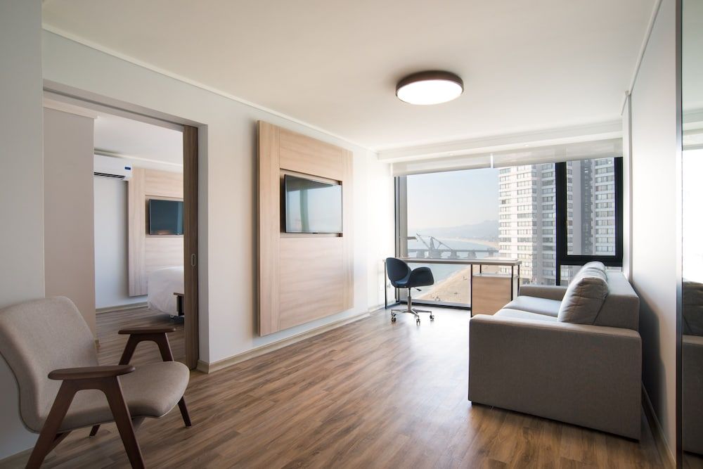 Pullman Viña del Mar San Martín (Ex Atton) 3