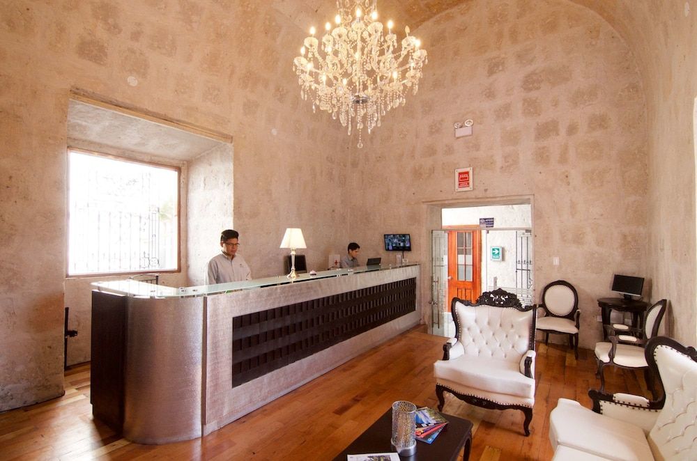 SureStay Plus Hotel by Best Western Tierra Sur Colonial 2