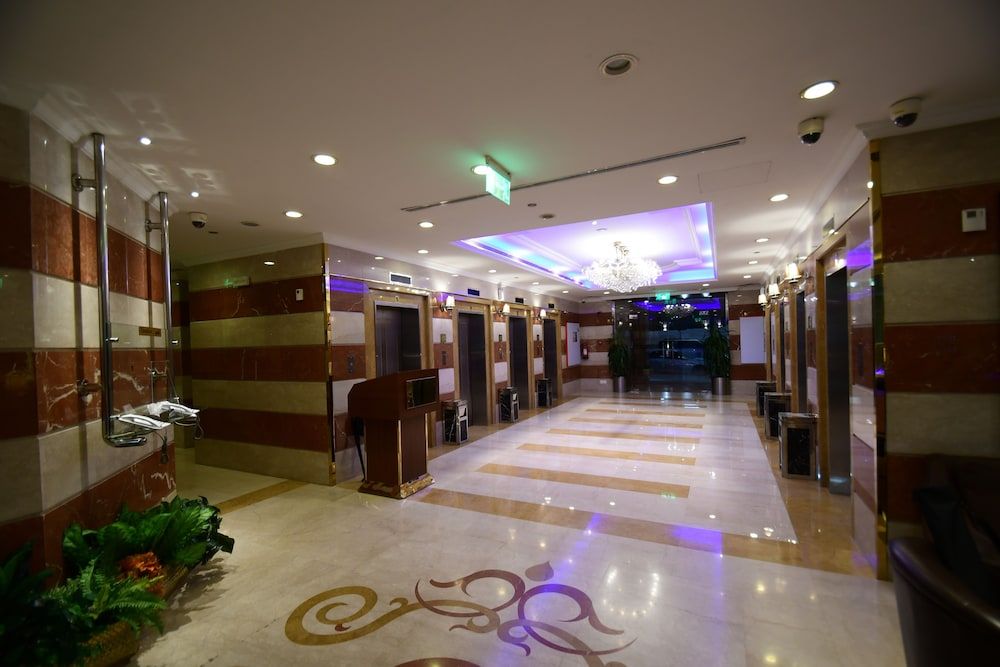 Golden Tulip Al Ansar 2