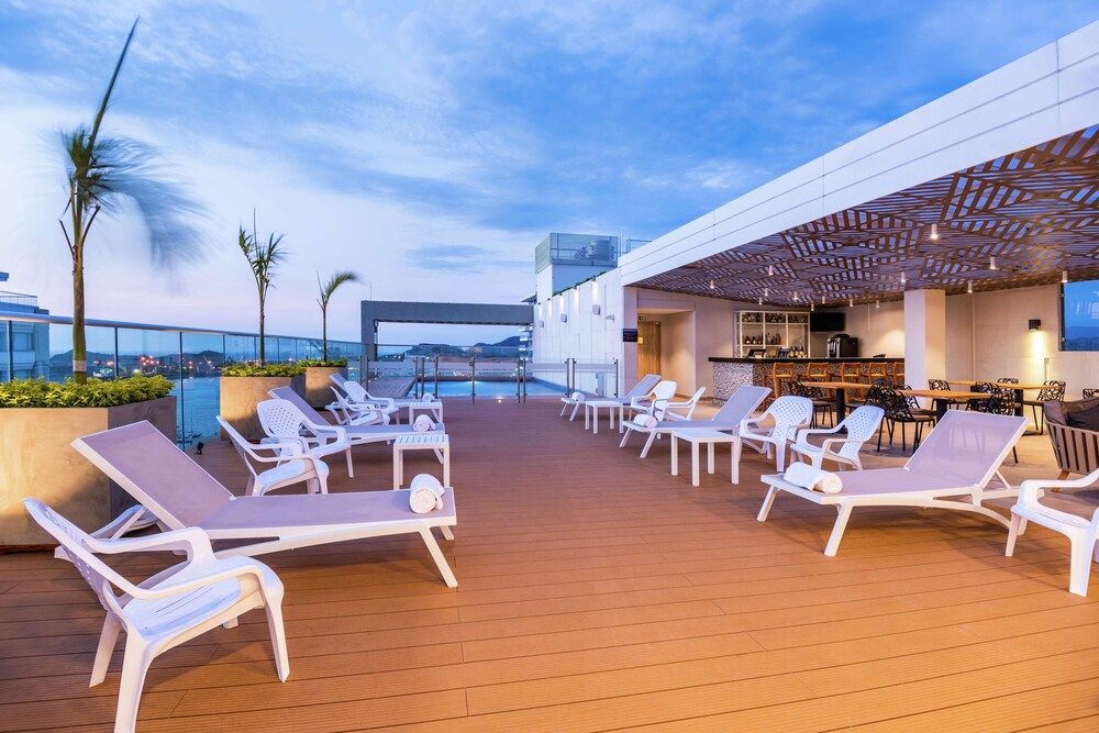 Hilton Garden Inn Santa Marta 1