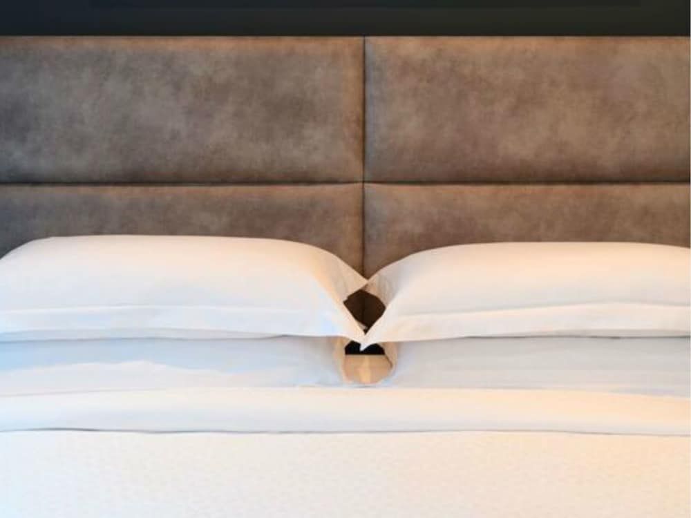 Four Points by Sheraton Auckland 2