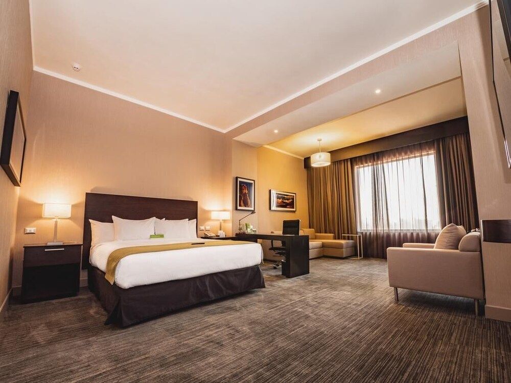 La Quinta by Wyndham Santiago Aeropuerto 4 estrellas en Santiago